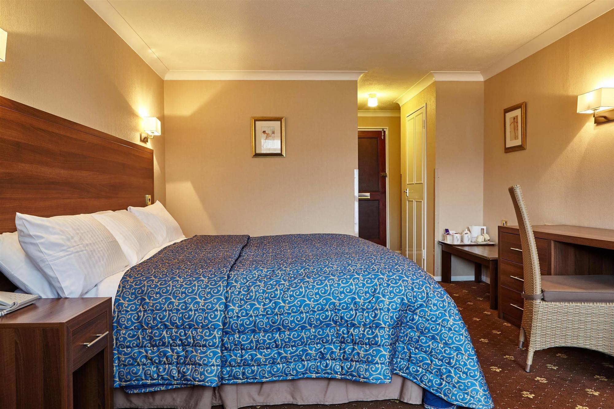 The Wild Hare Hotel Tintern Exterior photo