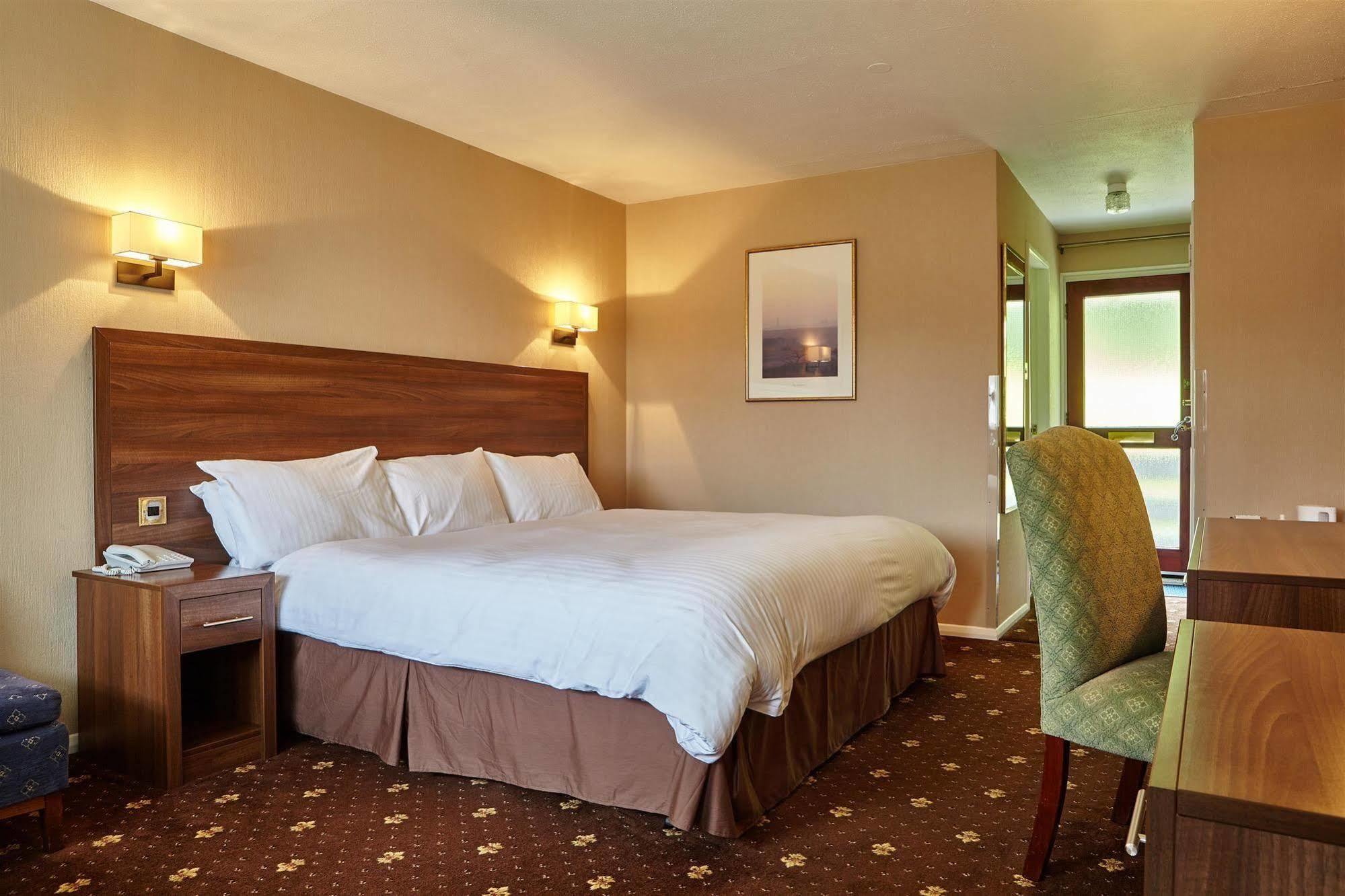 The Wild Hare Hotel Tintern Exterior photo